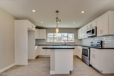 3139 E Angela Dr, Phoenix, AZ 85032 photo 13