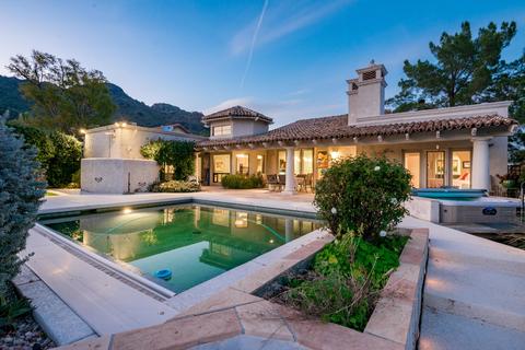 2227 E Turquoise Ave, Phoenix, AZ 85028 photo 9