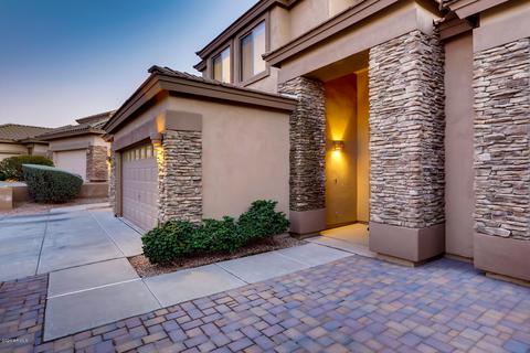 7957 E Sugarloaf Cir, Mesa, AZ 85207 photo 3