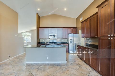 1900 E Smoke Tree Rd, Gilbert, AZ 85296 photo 2