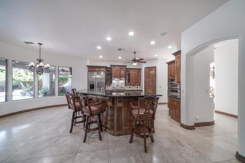3922 E Greenway Cir, Mesa, AZ 85205 photo 13