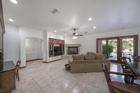 3922 E Greenway Cir, Mesa, AZ 85205 photo 10