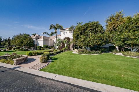 3922 E Greenway Cir, Mesa, AZ 85205 photo 2