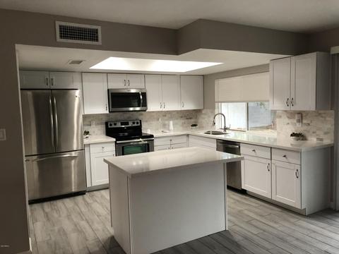 8014 W Westview Dr, Phoenix, AZ 85033 photo 3