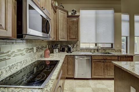 5243 E Herrera Dr, Phoenix, AZ 85054 photo 9