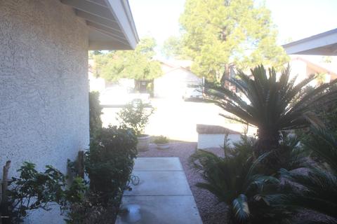1847 E Greentree Dr, Tempe, AZ 85284 photo 4