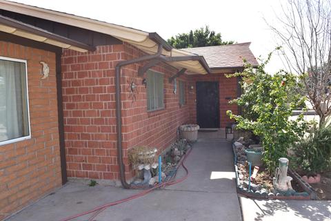 6823 N 36th Dr, Phoenix, AZ 85019 photo 4