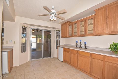 3842 E Whitney Ln, Phoenix, AZ 85032 photo 6