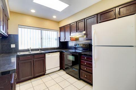 4054 W Aster Dr, Phoenix, AZ 85029 photo 6