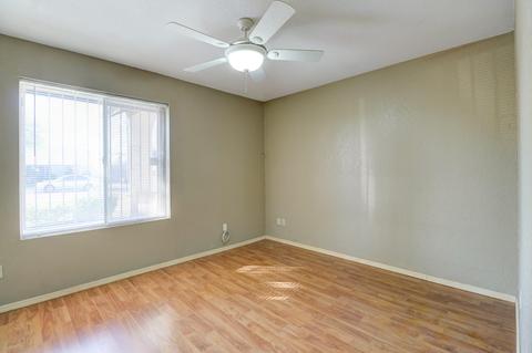 4054 W Aster Dr, Phoenix, AZ 85029 photo 8