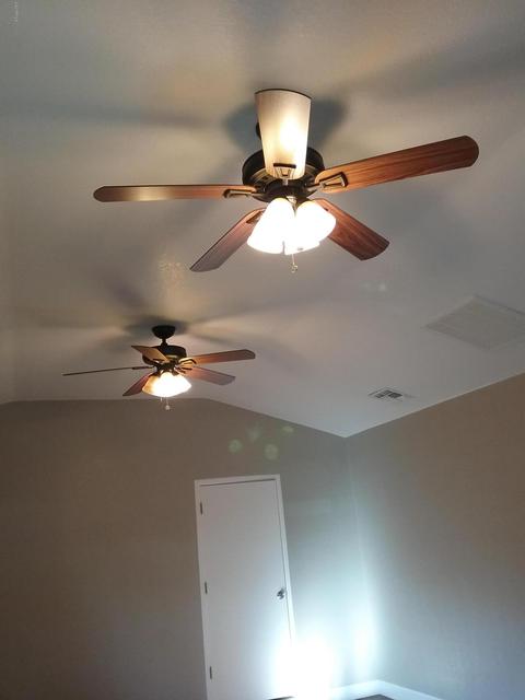 1402 N 38th Dr, Phoenix, AZ 85009 photo 5