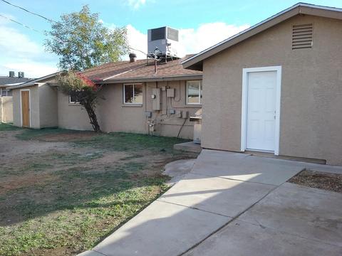 1402 N 38th Dr, Phoenix, AZ 85009 photo 6