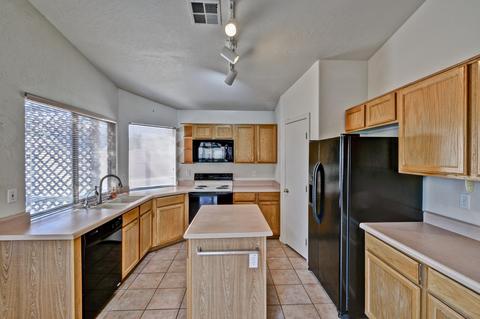 2135 E Catclaw St, Gilbert, AZ 85296 photo 18