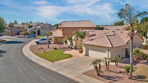458 S Burk St, Gilbert, AZ 85296 photo 4