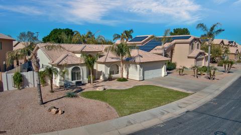 458 S Burk St, Gilbert, AZ 85296 photo 3