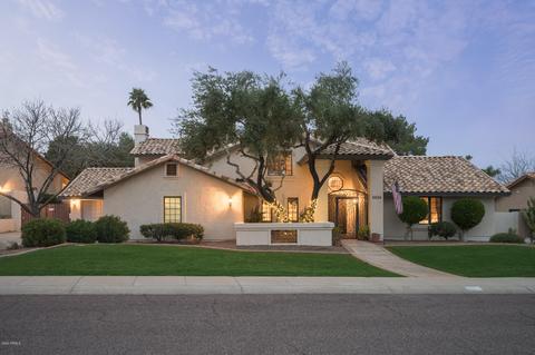 2826 E Winchcomb Dr, Phoenix, AZ 85032 photo 1