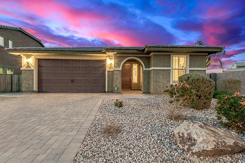 2738 E Daniel Dr, Gilbert, AZ 85298 photo 1