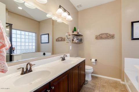 1051 S Pheasant Dr, Gilbert, AZ 85296 photo 33