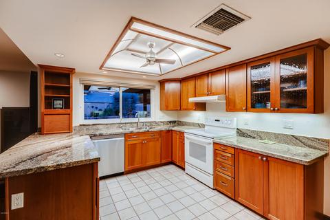 4418 E Gelding Dr, Phoenix, AZ 85032 photo 5