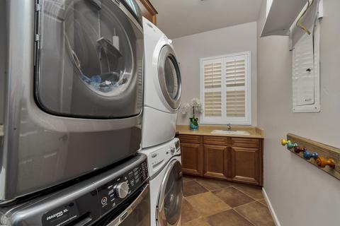 3952 E Parkside Ln, Phoenix, AZ 85050 photo 25