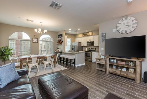 240 W Juniper Ave #1075, Gilbert, AZ 85233 photo 2