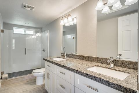 2811 E Siesta Ln, Phoenix, AZ 85050 photo 24