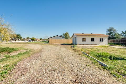 2811 E Siesta Ln, Phoenix, AZ 85050 photo 4