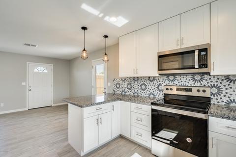 2811 E Siesta Ln, Phoenix, AZ 85050 photo 14