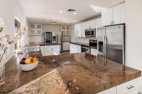 701 E Grandview Rd, Phoenix, AZ 85022 photo 3