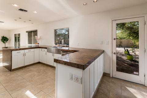 701 E Grandview Rd, Phoenix, AZ 85022 photo 17