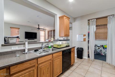 3950 E Yeager Dr, Gilbert, AZ 85295 photo 11