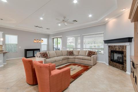 4339 E Cassia Ln, Gilbert, AZ 85298 photo 12