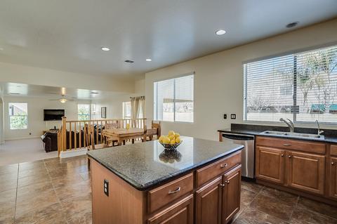 2898 E Comstock Dr, Gilbert, AZ 85296 photo 22