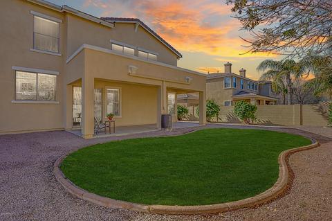2898 E Comstock Dr, Gilbert, AZ 85296 photo 4