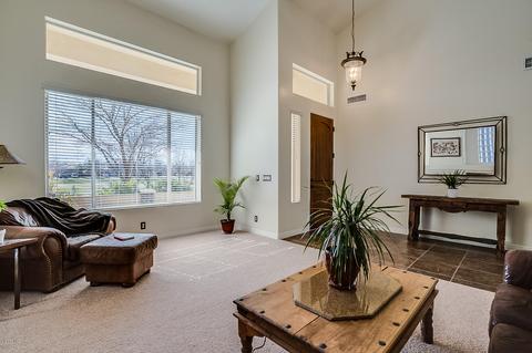 2898 E Comstock Dr, Gilbert, AZ 85296 photo 18