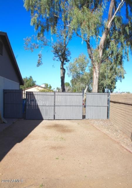 2901 W Woodridge Dr, Phoenix, AZ 85053 photo 27