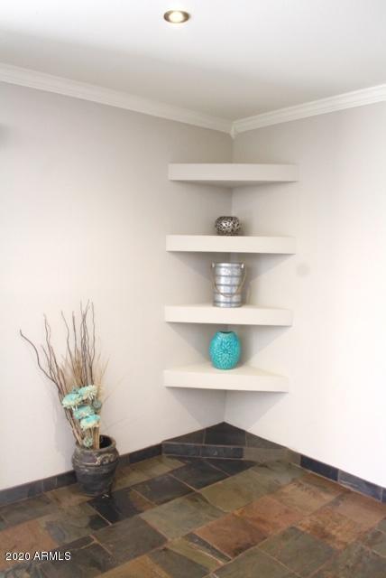 2901 W Woodridge Dr, Phoenix, AZ 85053 photo 7
