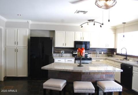 2901 W Woodridge Dr, Phoenix, AZ 85053 photo 8