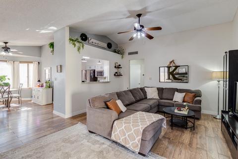 3130 E Kerry Ln, Phoenix, AZ 85050 photo 1