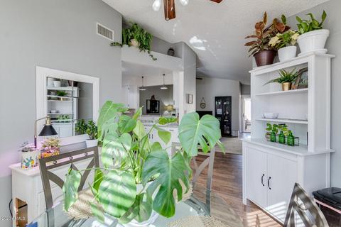 3130 E Kerry Ln, Phoenix, AZ 85050 photo 9