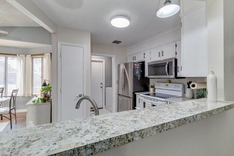 3130 E Kerry Ln, Phoenix, AZ 85050 photo 13