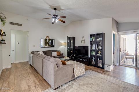 3130 E Kerry Ln, Phoenix, AZ 85050 photo 5
