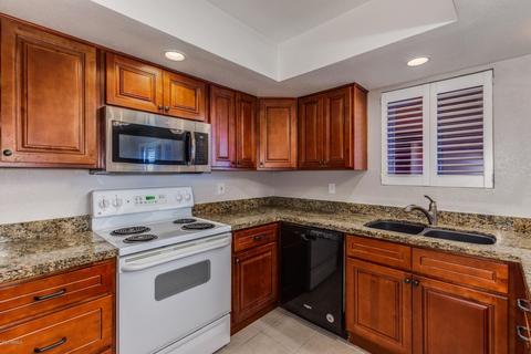 4303 E Cactus Rd #447, Phoenix, AZ 85032 photo 3