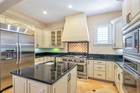 2804 E Constance Way, Phoenix, AZ 85042 photo 3