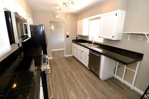 3442 E Hazelwood St, Phoenix, AZ 85018 photo 11