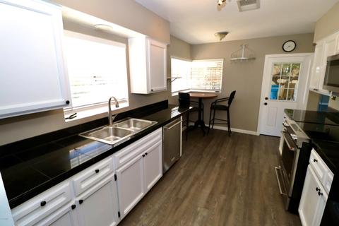 3442 E Hazelwood St, Phoenix, AZ 85018 photo 9