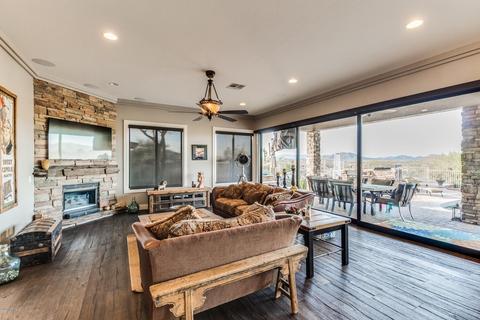 30 E Paint Your Wagon Trl, Phoenix, AZ 85085 photo 12
