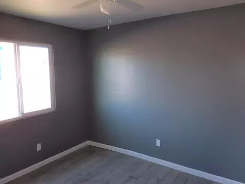 1146 W Apache St, Phoenix, AZ 85007 photo 5