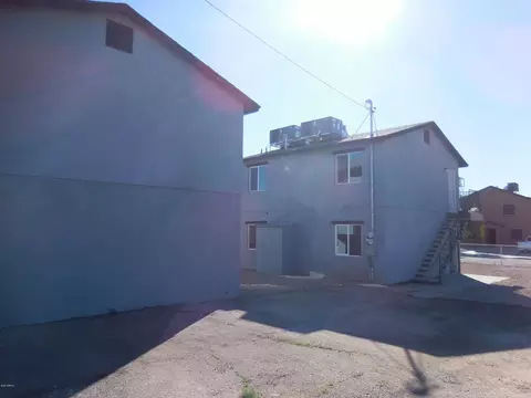 1146 W Apache St, Phoenix, AZ 85007 photo 1
