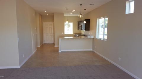 618 W Harwell Rd, Phoenix, AZ 85041 photo 4